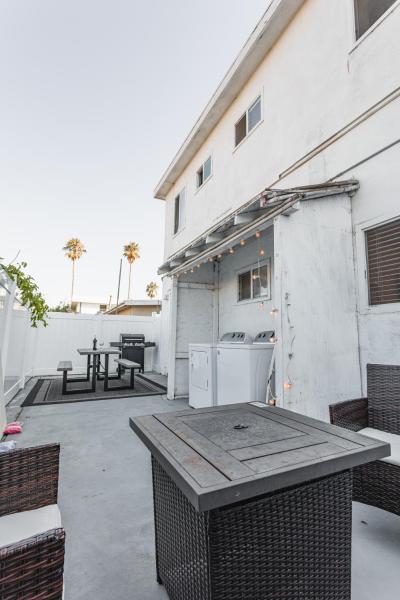 2bd Suite Steps To Beach! - Private Patio & Grill! - 오션사이드