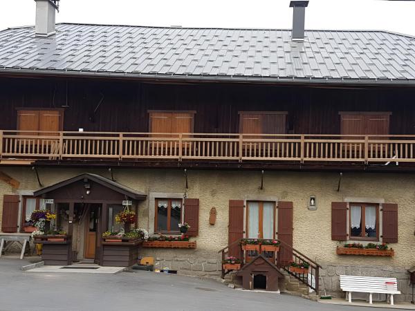 Gîte - La Ferme Du Mont Blanc - Combloux