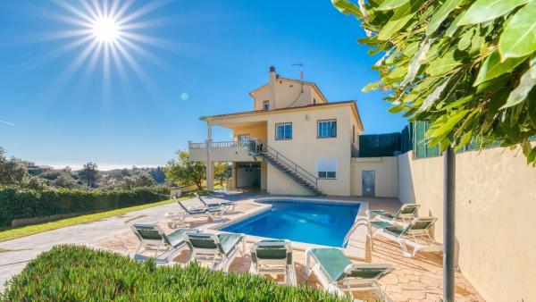 Costacabana - Villa Holiday - Blanes