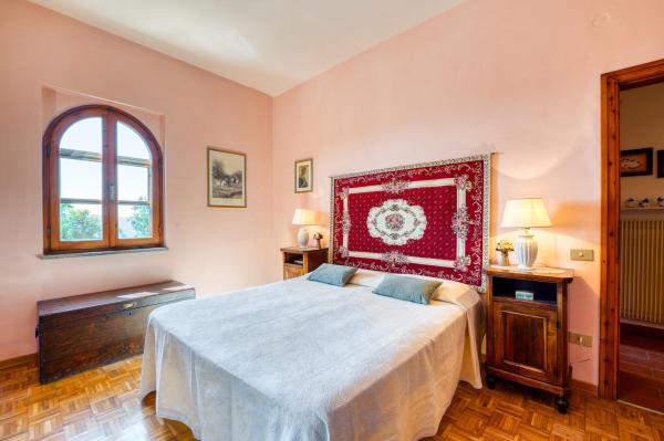 A la foto es mostra l'objecte Villa Marta situat a la ciutat de Spoleto.