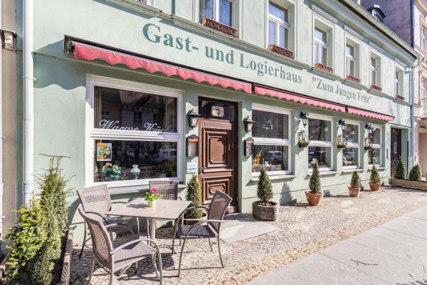A la foto es mostra l'objecte Zum Jungen Fritz Gast- Logierhaus situat a la ciutat de Rheinsberg.