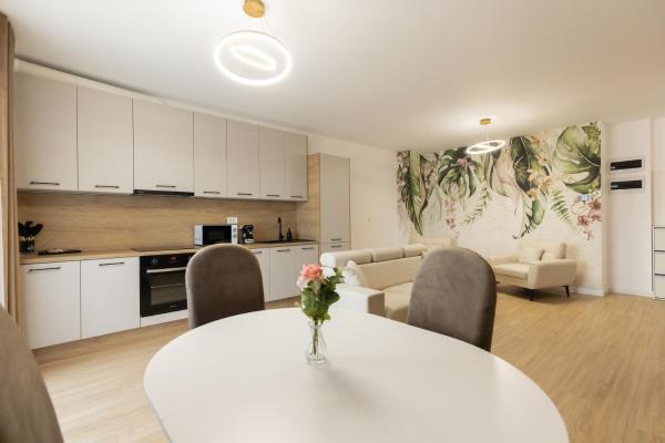 Nest Inn Bloom Apartment - Oradea