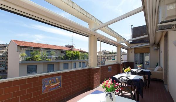 The photo shows the Il Grillo Di Firenze B&B located in the city of Florence.