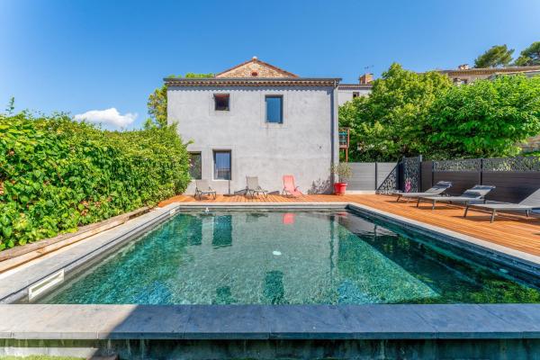 Côté Cour - 9 Personnes - Vaison-la-Romaine