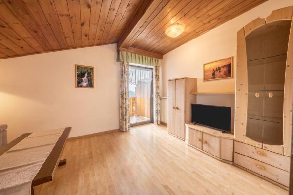 Kuvassa näkyy kohde Residence Kronstein - Fewo 8, joka sijaitsee kaupungissa Tesimo.