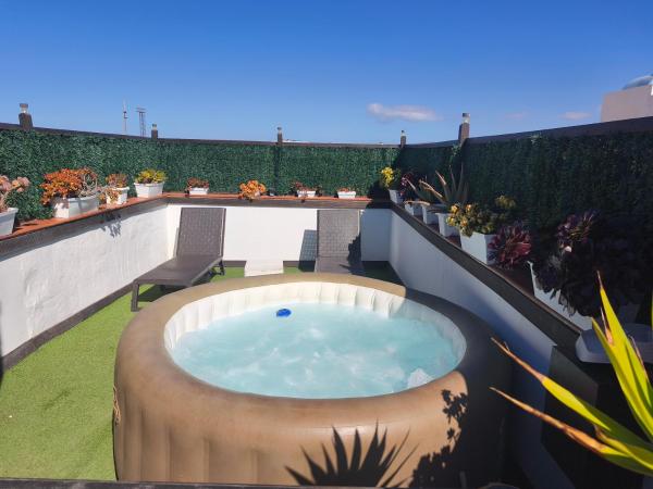 A la foto es mostra l'objecte Casa Orymar situat a la ciutat de El Cotillo.