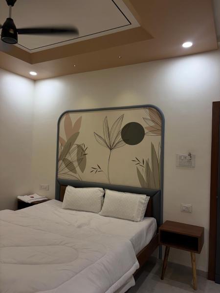 Hotel Amora - Maharashtra