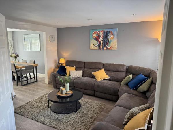 Stylish Family Home, Sleeps 6, Parking And Garden - イギリス ホーシャム