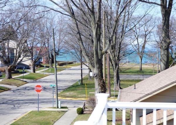 5 Bedroom With Ping Pong & Close To Park - South Haven, MI