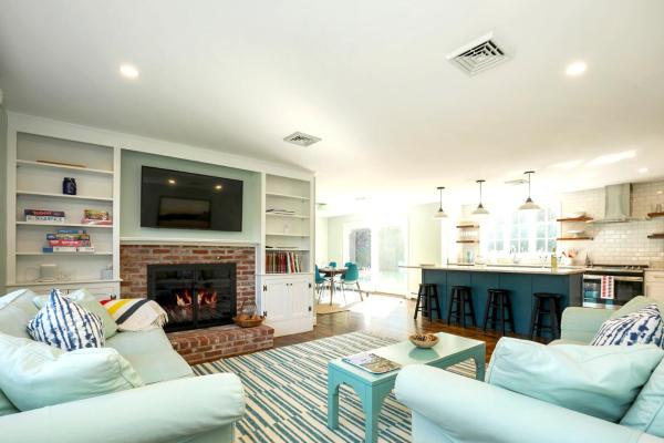 Newly Updated Home Sleeps 7, Ac, Free Wifi, Half Mile To Town - Chatham, MA