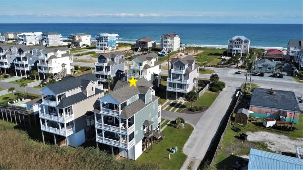 Appreciate Sound Views At Knot Fade Away, A Spacious 4-bedroom In North Topsail Beach - Surf City, NC
