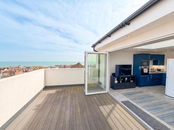 Roof Top Views- Central Broadstairs- Free Parking - Joss Bay