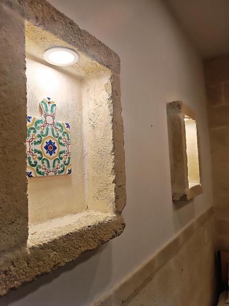 A la foto es mostra l'objecte Minuetto 60 situat a la ciutat de Ostuni.