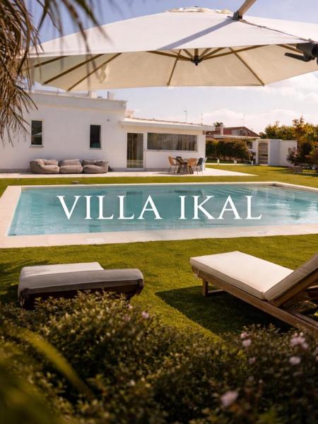 写真にはモドゥーニョ市にあるVilla Ikalが写っています。