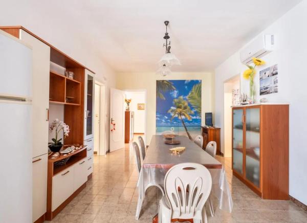 Grand Villa Lapillo Sea View Estate With Terrace - Punta Prosciutto