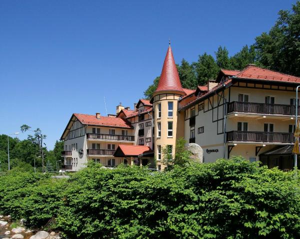 A la foto es mostra l'objecte Nowa - Ski SPA Hotel situat a la ciutat de Karpacz.