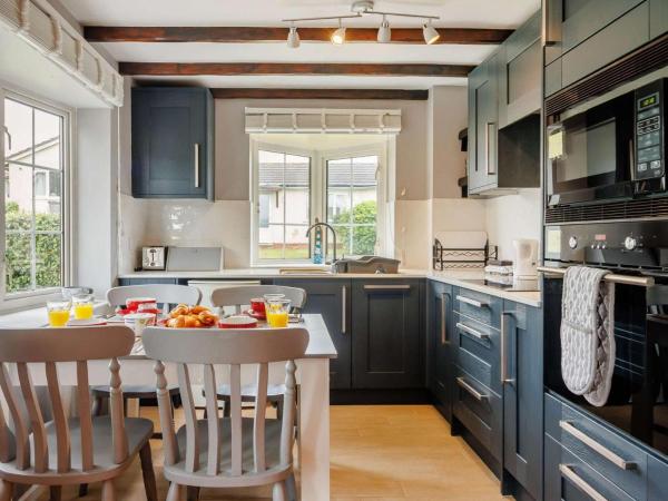 2 Bed In Brixham Oc-88279 - Brixham