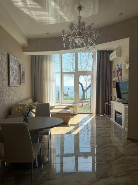 Апартаменти з видом на море 13ст Фонтана - Odessa