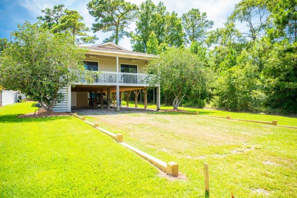 A la foto es mostra l'objecte Wingspan by Oak Island Accommodations situat a la ciutat de Saint James.