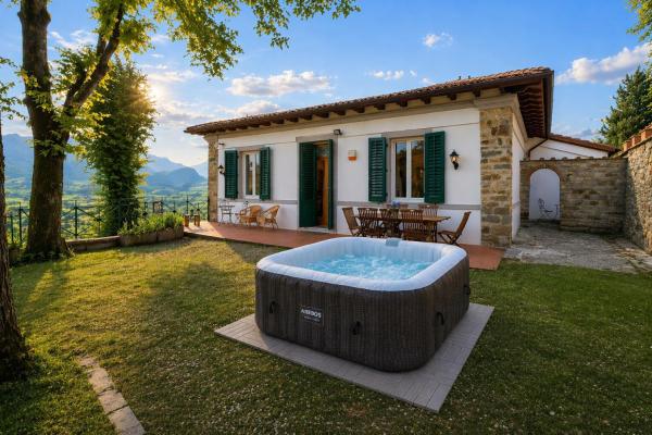 Villa Il Poggiolino Luxury Tuscan Villa With Garden And Panoramic Views - Pontassieve