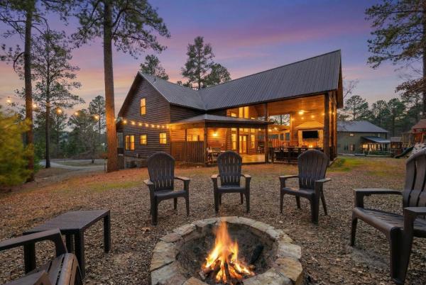 Twisted Mane Prime Location - Family Friendly - Oklahoma
