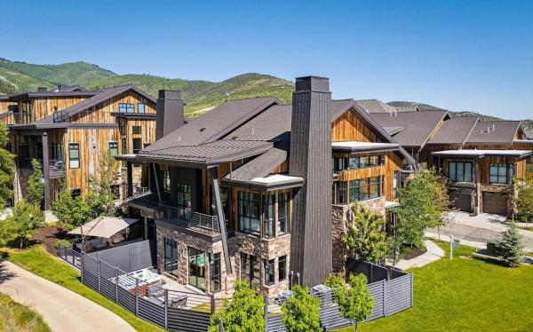 Park City White Pine Mountain Retreat | Walk To Ski, Free Shuttle, Mountain Views/ski Waxes, Hot Tub - Snowbird, UT
