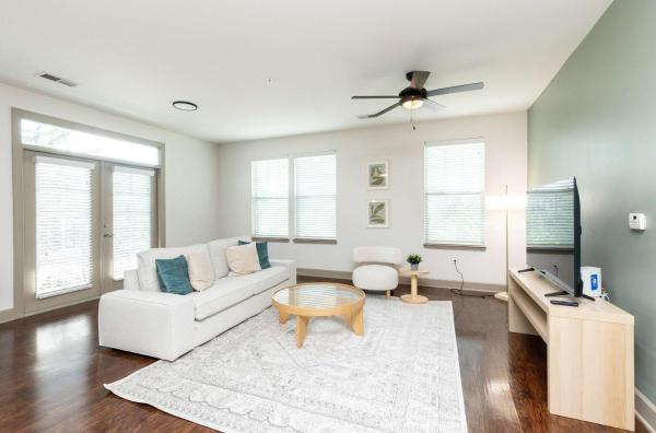 The Franklin Iii Vibe 8774 - Franklin, TN