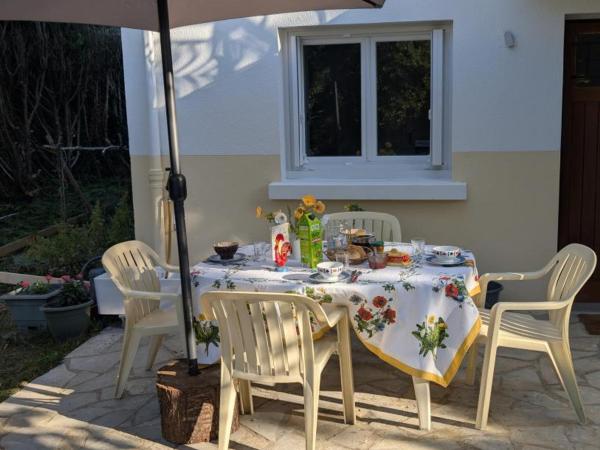 Gîte Les Tilleuls : Charme De Touraine, Jardin, Terrasse - Fr-1-381-633 - Amboise