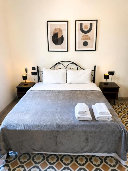Dahlia Apartment Private Garden Escape Stylish Townhouse In Paola - Malte