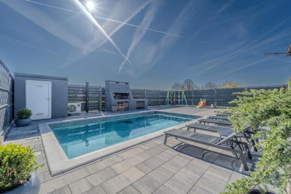 Holiday Villa Pervan - Dugo Selo
