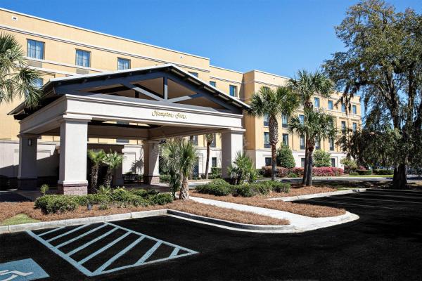 A la foto es mostra l'objecte Hampton Inn Charleston-Daniel Island situat a la ciutat de Wando.