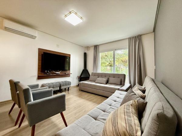 A la foto es mostra l'objecte Loft Gramado - Rua Tia Rita Junto aos principais Fondues situat a la ciutat de Gramado.