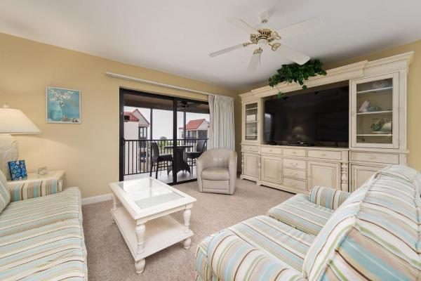 #412 Sanibel Moorings Gulf View - Sanibel, FL