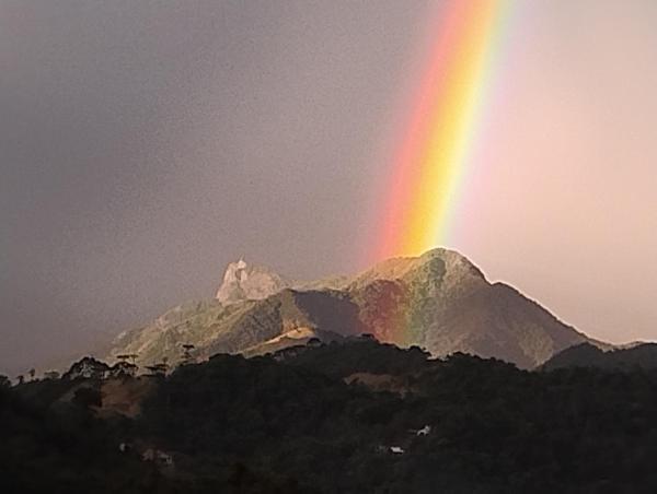 The photo shows the Pousada Bella Vista located in the city of Visconde De Maua.