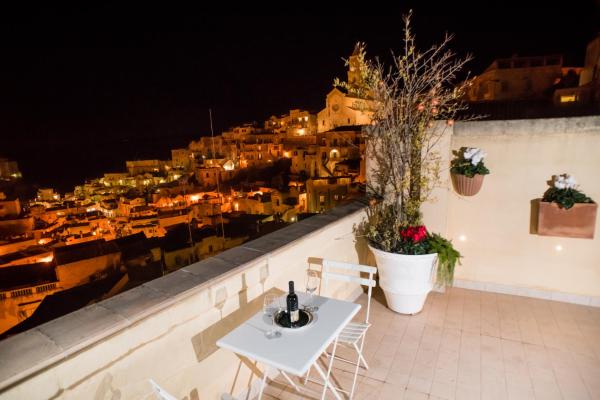A la foto es mostra l'objecte L'Incanto Luxury Rooms situat a la ciutat de Matera.