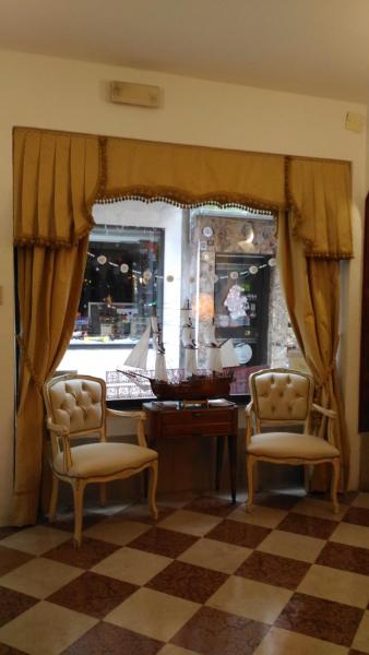 Albergo Casa Peron, Venecia