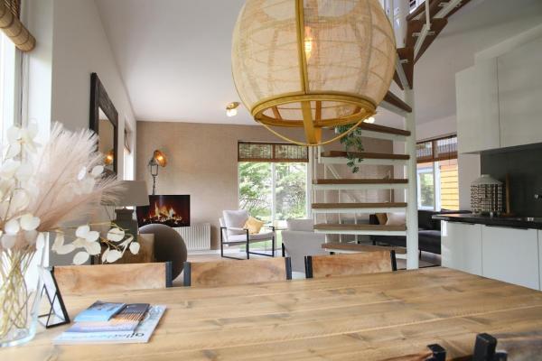Beach & Dunes Bungalow With Private Garden And Parking By Noordwijkmeer - Leiden