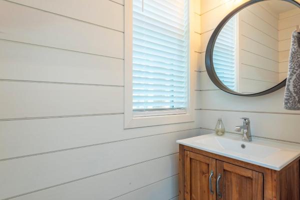 Lake Walk Cottage - Black Mountain, NC