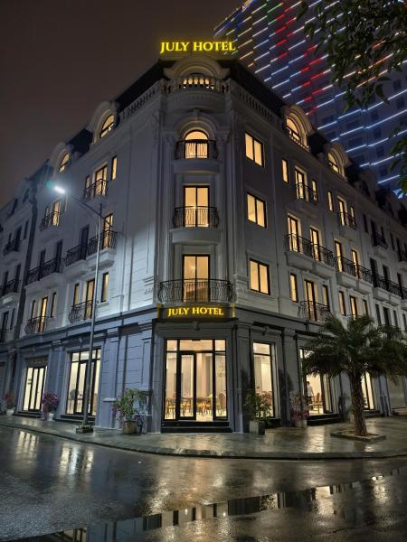 July Hotel Quang Binh - New Boutique Hotel In Quang Tri - Đồng Hới