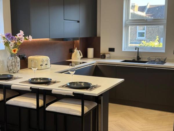 Luxury 3br Flat Near East Croydon Gatwick 3wifi - Beckenham