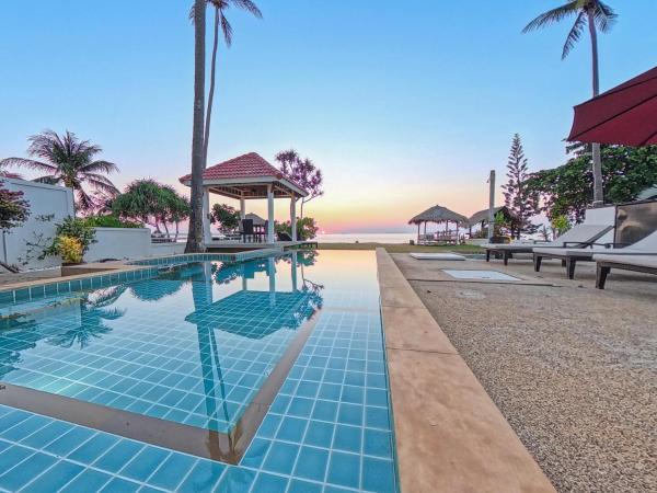 Beachfront! 3 Bedrooms - Malee Beach Villa E7 - ランター島