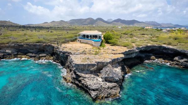 Cliff Villa - Award Winning Luxury Retreat - Curaçao