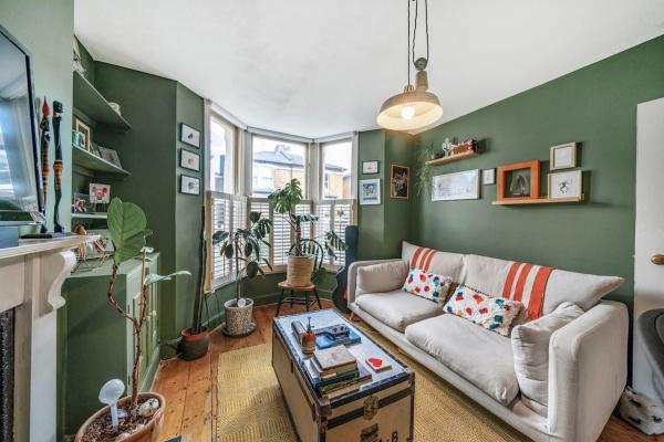 Two Bed Flat Close To Brixton And Clapham - Epsom