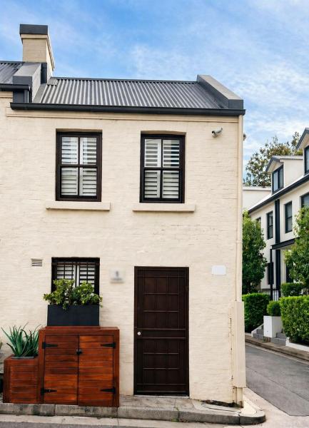 Prime Darlinghurst Location Balcony&backyard Space - Taronga Zoo Sydney
