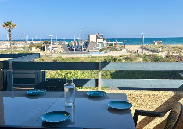 Appartement Climatisé Face Mer Avec Parking, Marseillan Plage - Marseillan
