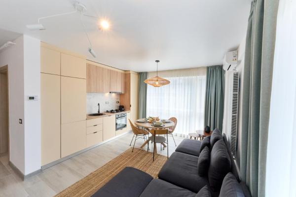 Cosmic Apartments 2br Nord10 By Alezzi -Free Parking - Ovidiu