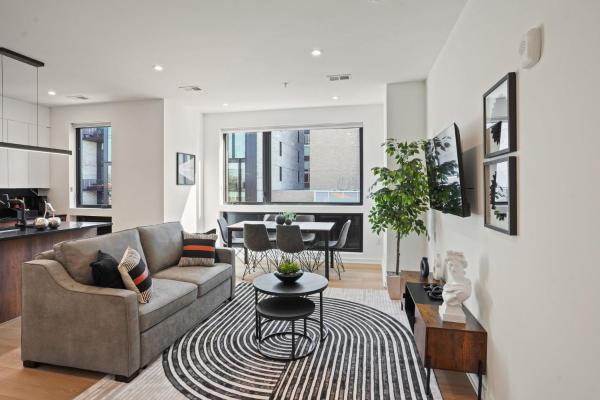 Elegant Penthouse Heart Of Downtown Dc - Washington D. C., DC