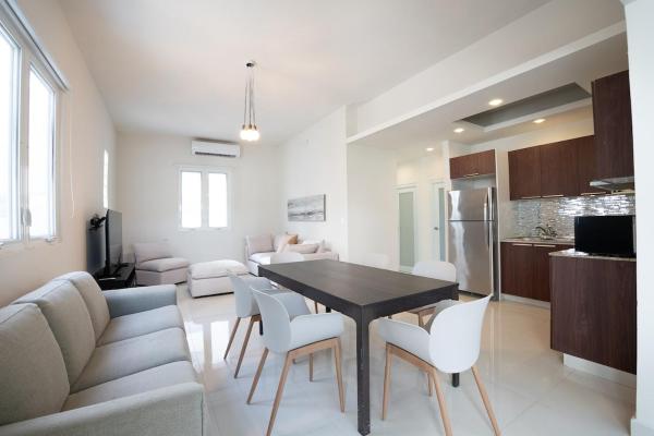 Patio Oasis, Beach Steps Away, Ocean Air - San Juan