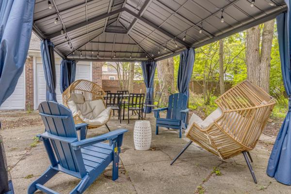 4 Mi To Dtwn! 5,180-sq-ft Escape In Indianapolis - Indianapolis, IN