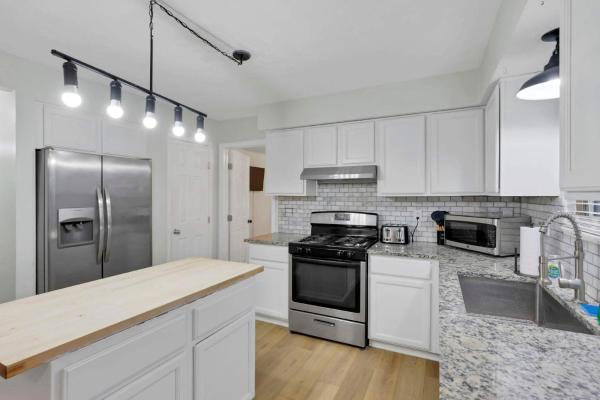 Bright 5br Family Home -Near Airport New Albany & Easy Commute - 콜럼버스